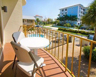 Avalon Resort Дирфилд Бич Экстерьер фото